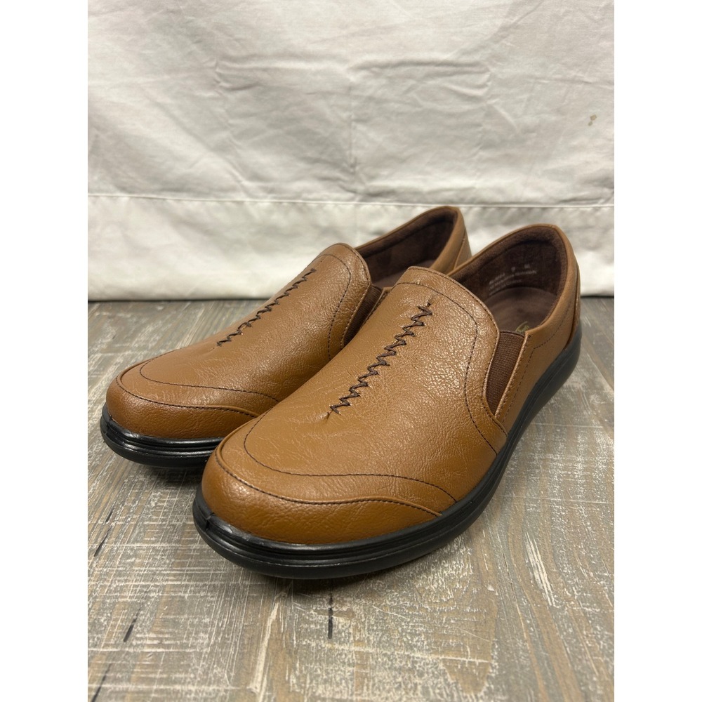 Easy Street Ultimate Tan Comfort Wave Slip On Loafers 40-9564 Women 9 M